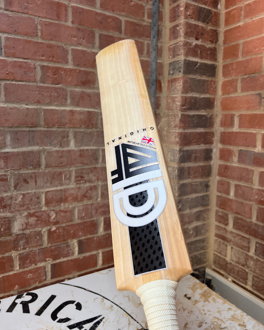 Refurbished Cricket Bat - Grade 1