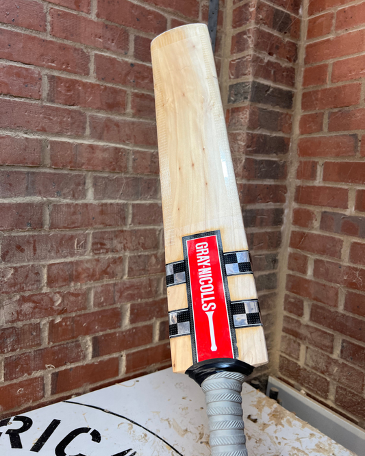 Refurbished Gray Nicolls Shockwave - Grade 2