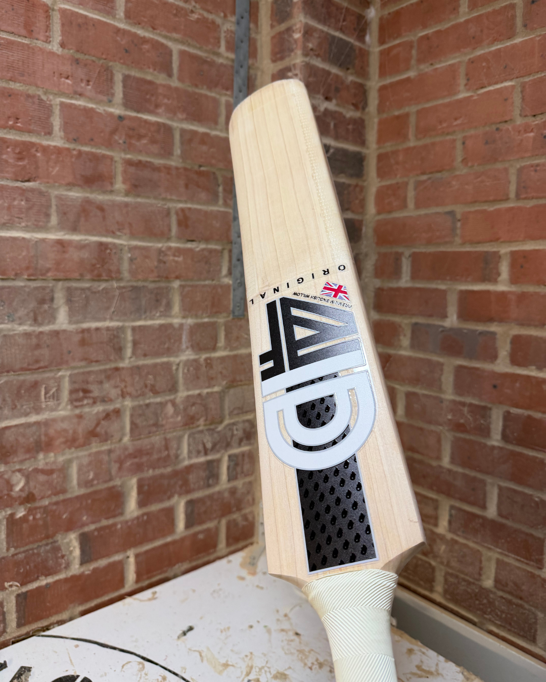 Refurbished Bat - Grade 2