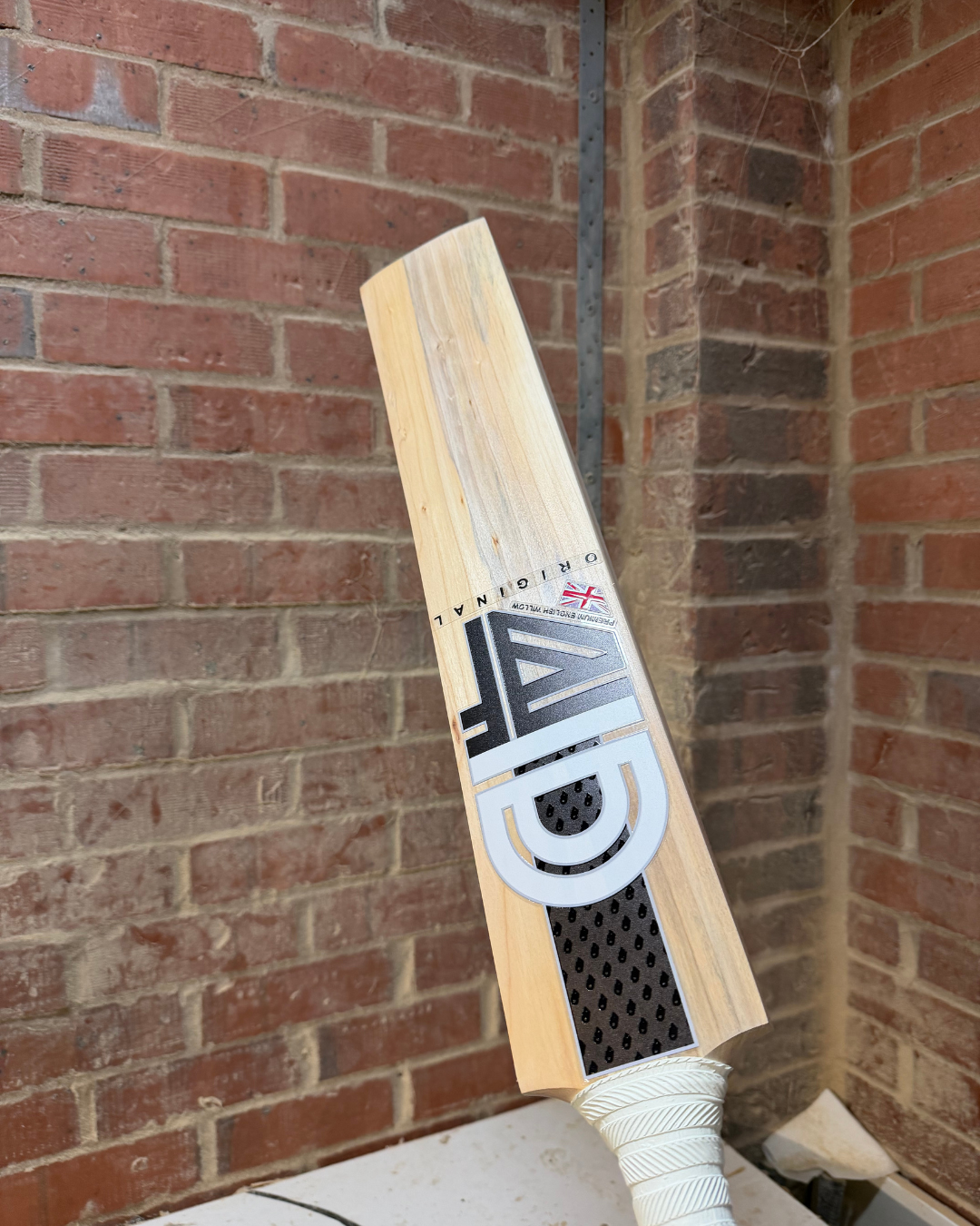 Defect - 4D Original English Willow Cricket Bat - #013