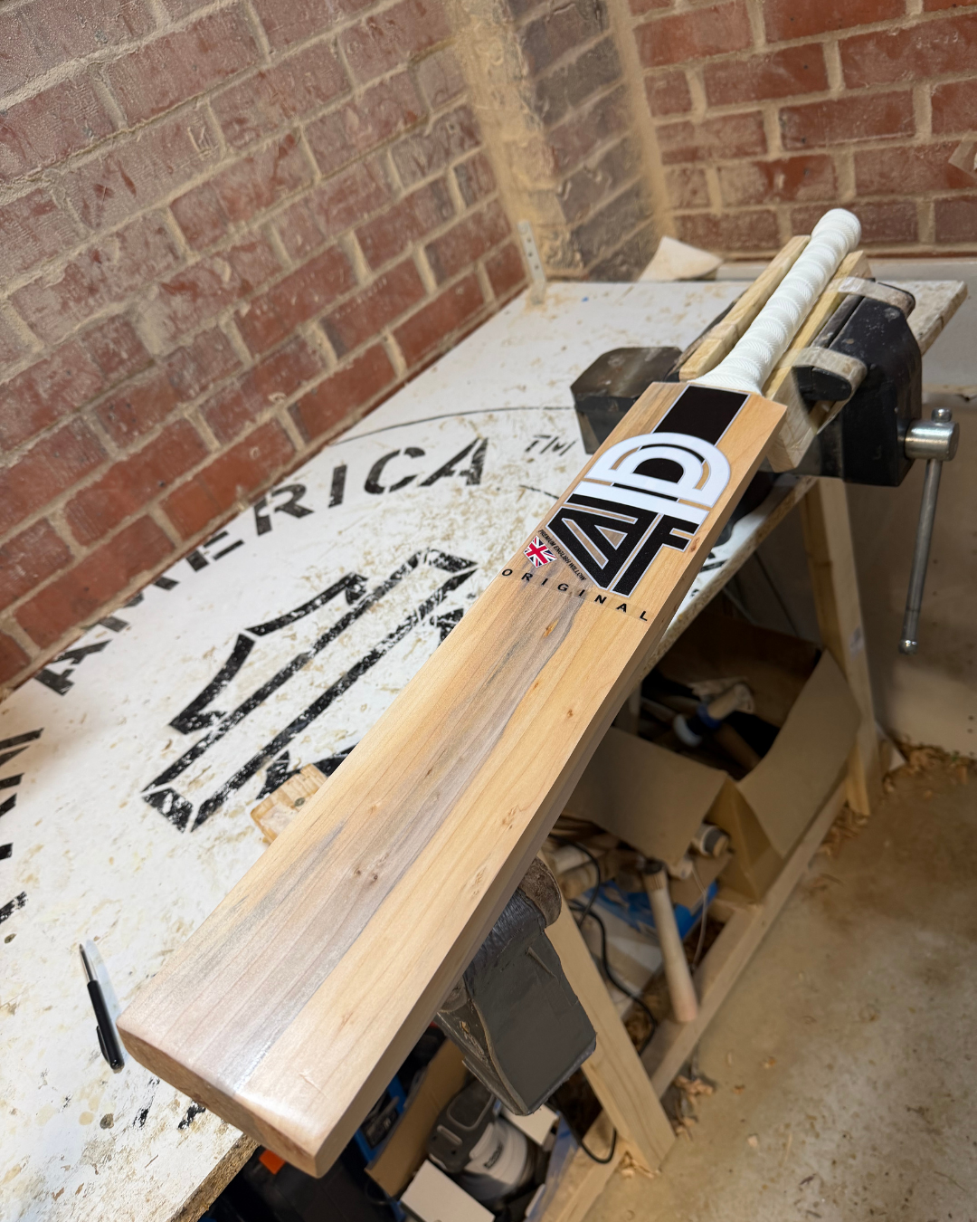 Defect - 4D Original English Willow Cricket Bat - #013