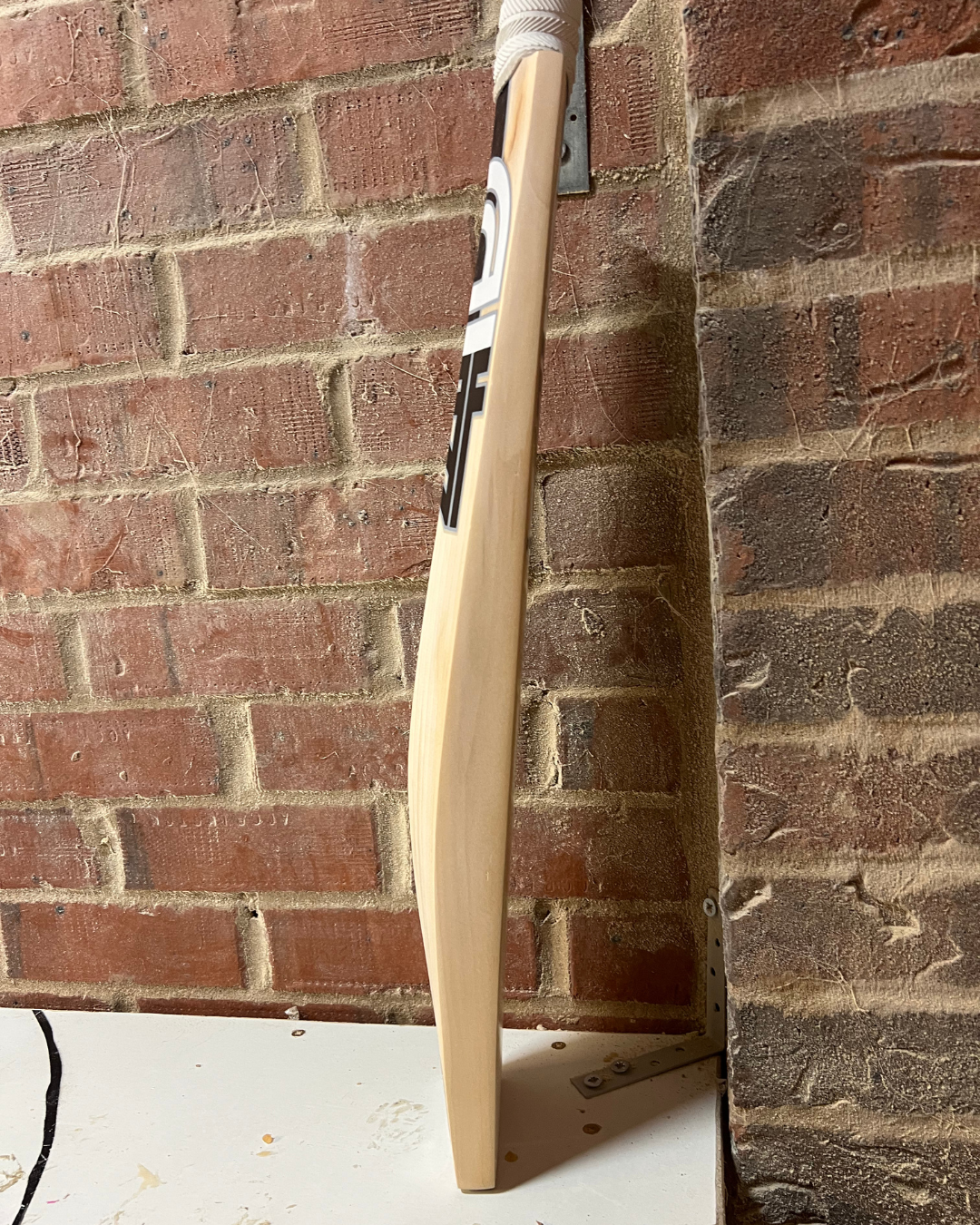 GRADE 2 - 4D Original English Willow Cricket Bat - #003