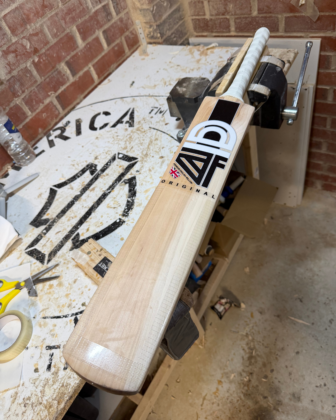Refurbished Gray Nicolls Kronos 800