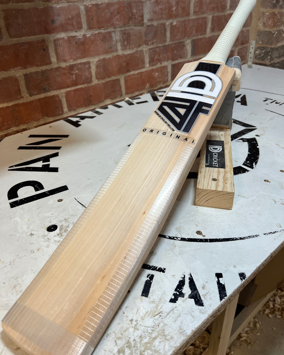 Refurbished Kookaburra Ghost - Grade 2 Bat